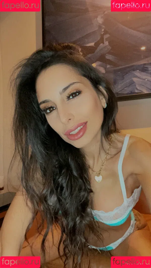 officialtrinitystclair / trinitystclair Onlyfans Photo Gallery 