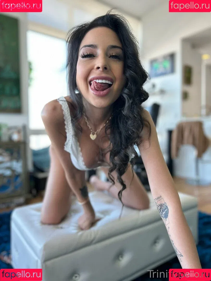 officialtrinitystclair / trinitystclair Onlyfans Photo Gallery 