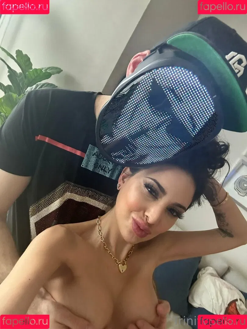 officialtrinitystclair / trinitystclair Onlyfans Photo Gallery 