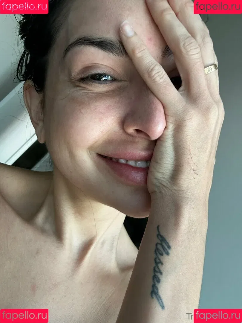 officialtrinitystclair / trinitystclair Onlyfans Photo Gallery 