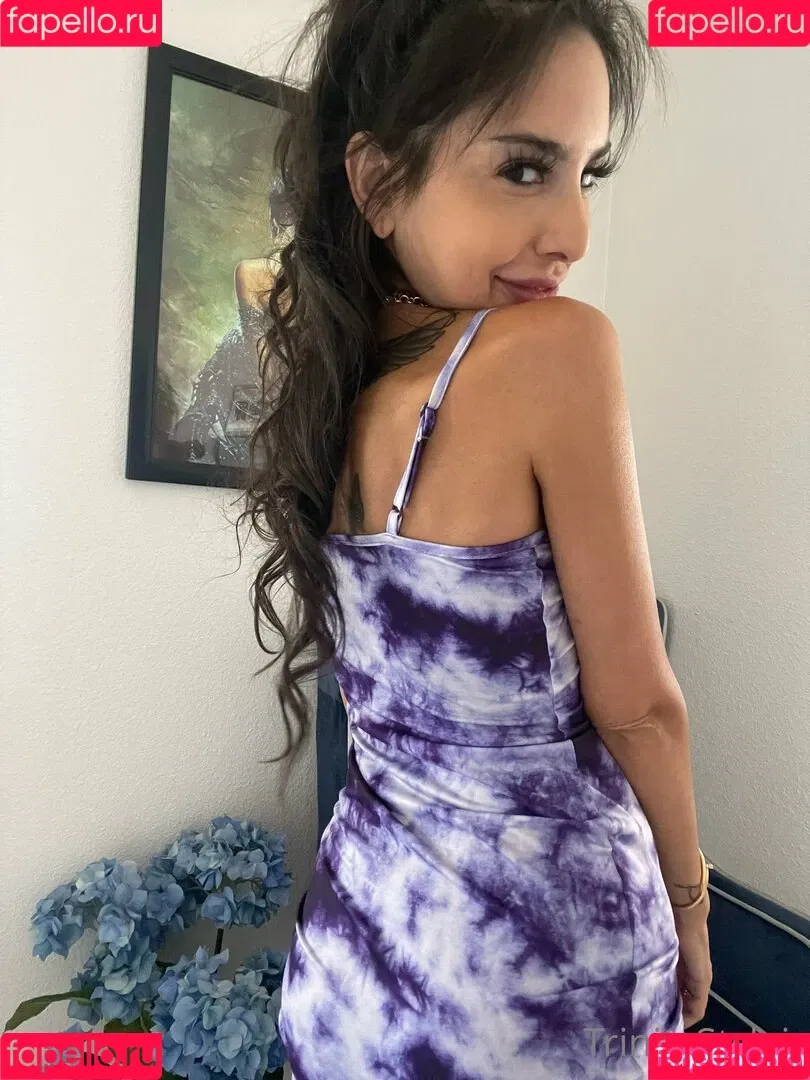 officialtrinitystclair / trinitystclair Onlyfans Photo Gallery 