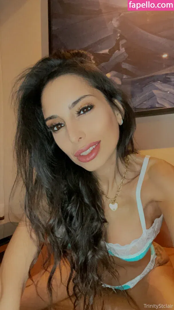 officialtrinitystclair / trinitystclair Onlyfans Photo Gallery 