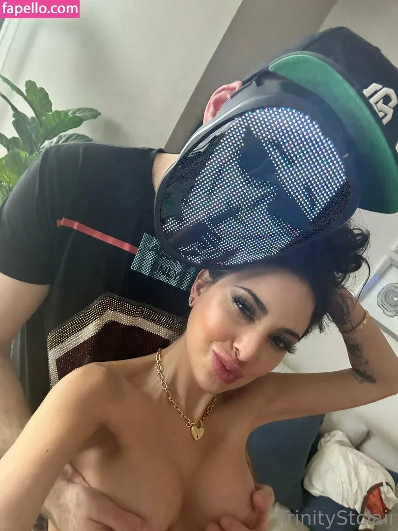 officialtrinitystclair / trinitystclair Onlyfans Photo Gallery 