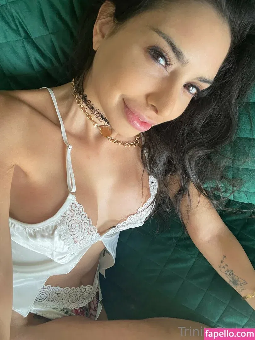 officialtrinitystclair / trinitystclair Onlyfans Photo Gallery 