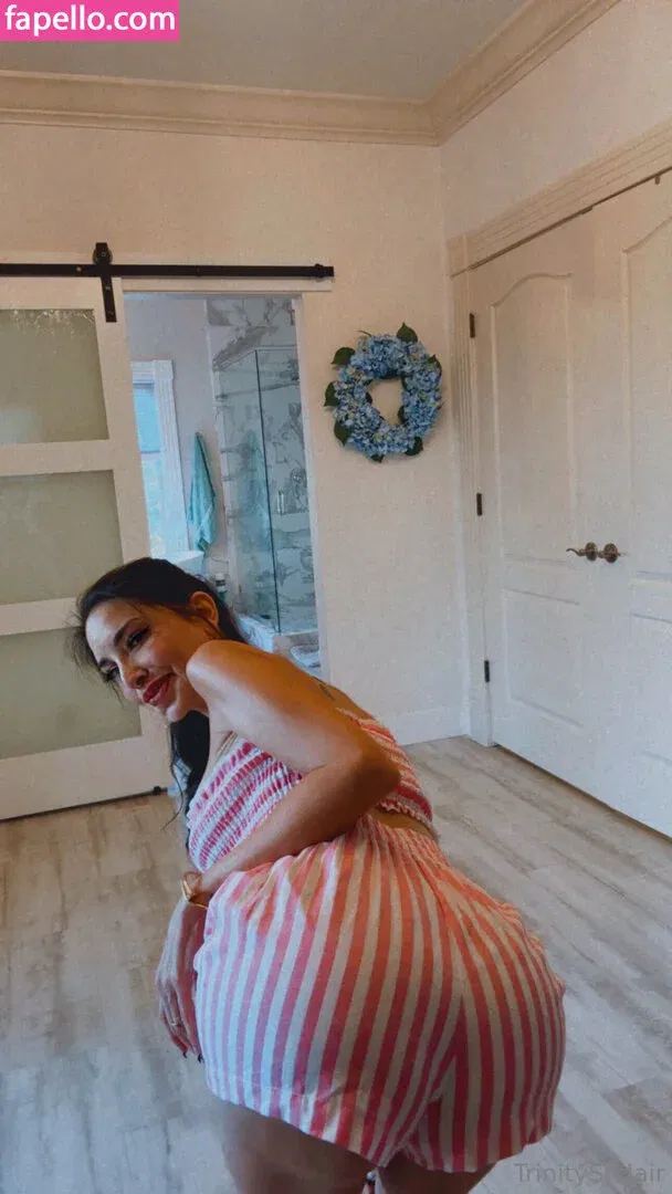 officialtrinitystclair / trinitystclair Onlyfans Photo Gallery 