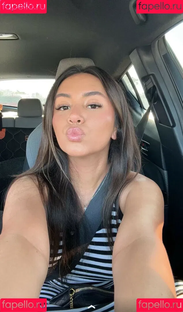 Janexy Sanchez / Social Media Post / janexysanchez Onlyfans Photo Gallery 