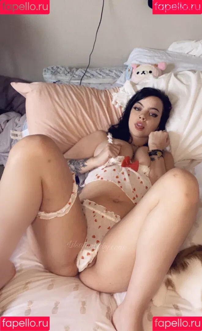 lena.skye_ / lilsatanbaby Onlyfans Photo Gallery 