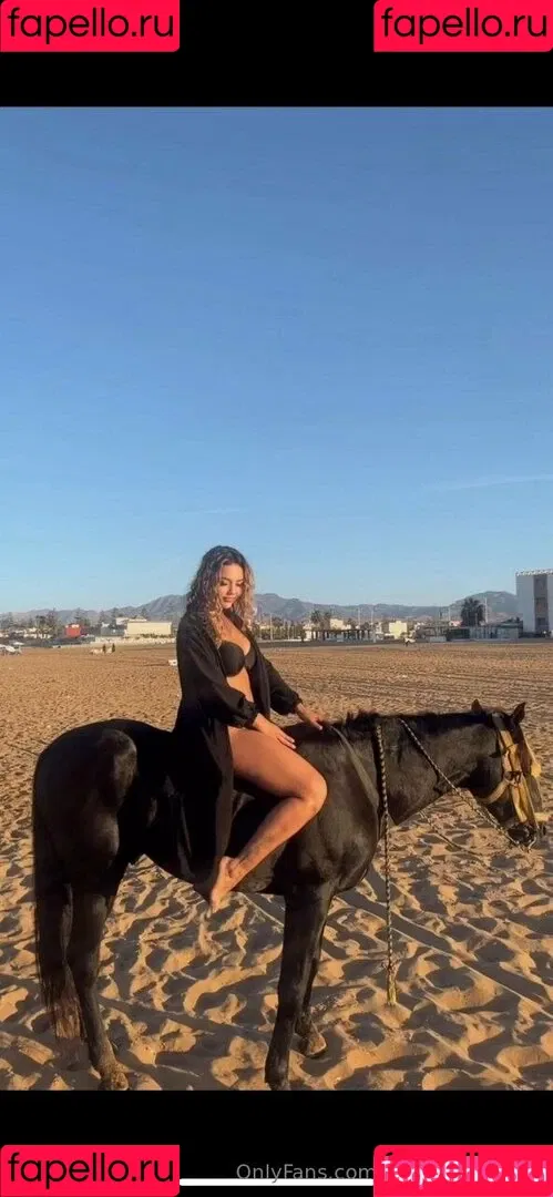 berlinbaddies / germanbaddies Onlyfans Photo Gallery 