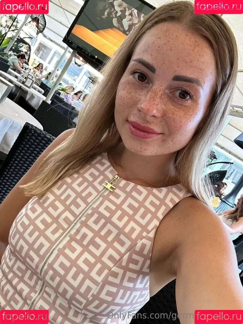 berlinbaddies / germanbaddies Onlyfans Photo Gallery 