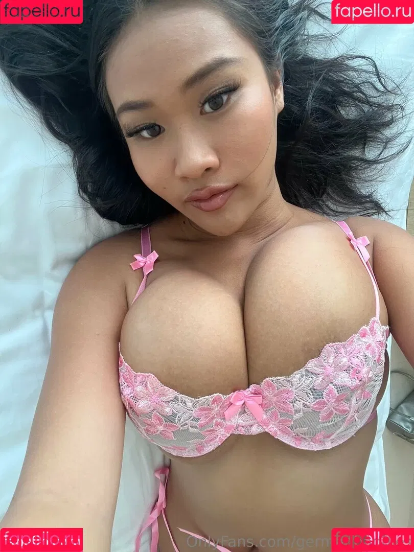 berlinbaddies / germanbaddies Onlyfans Photo Gallery 