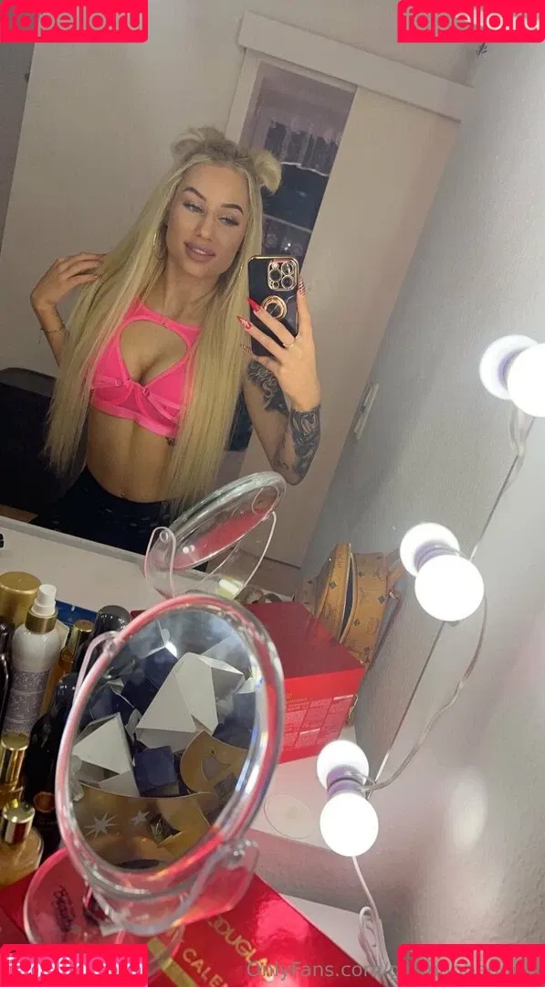 berlinbaddies / germanbaddies Onlyfans Photo Gallery 