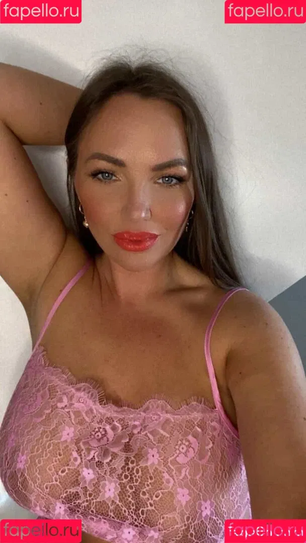 https: / jennynextdoorgirl / thegirlnextdoorr Onlyfans Photo Gallery 