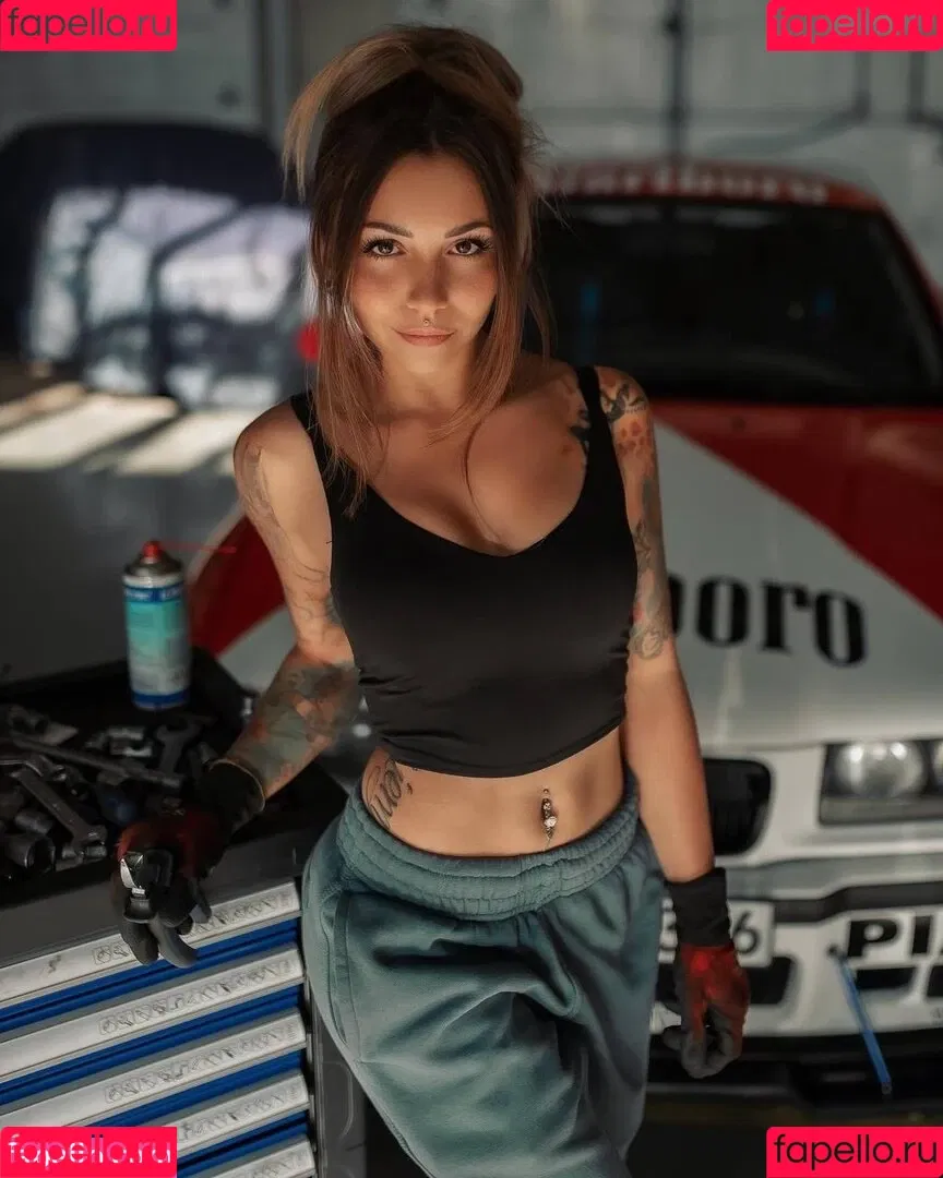 Anne Samanta Schubert / annesamanta / annesamantaa / samimain Onlyfans Photo Gallery 