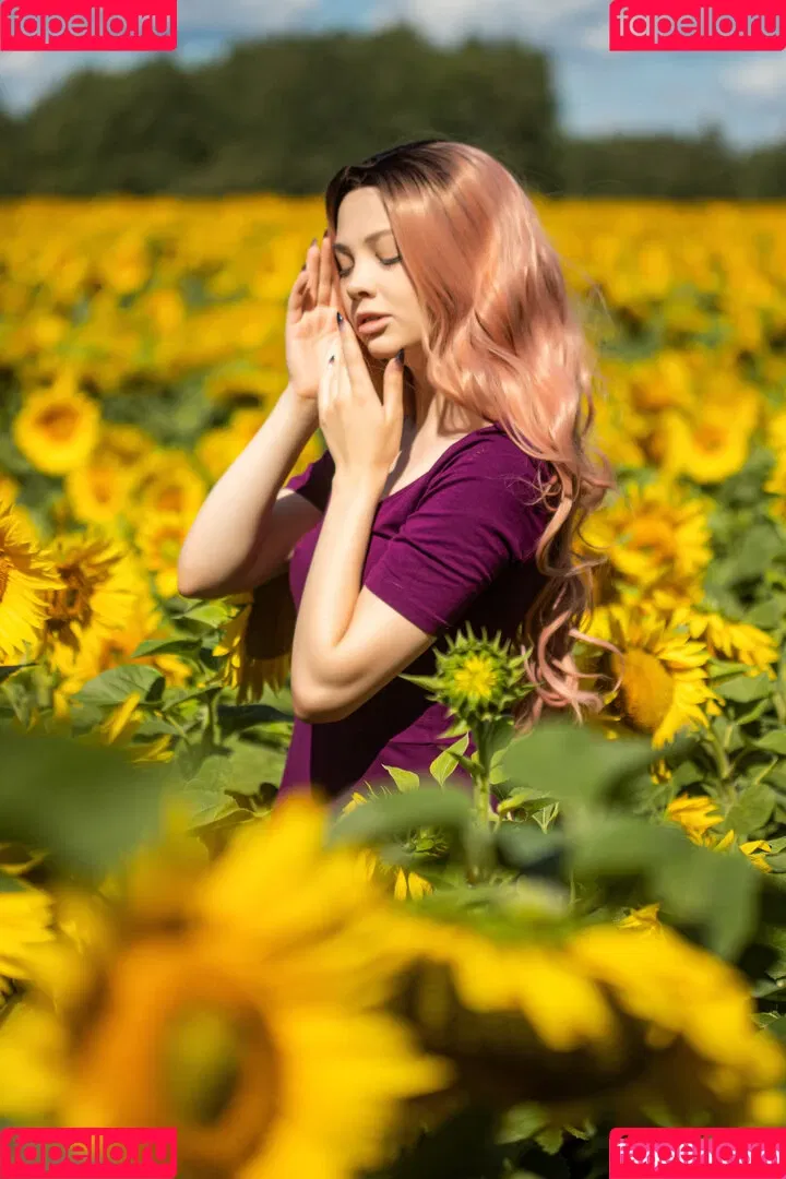 Alexandra Bessonova / sishka / sishka14 Onlyfans Photo Gallery 