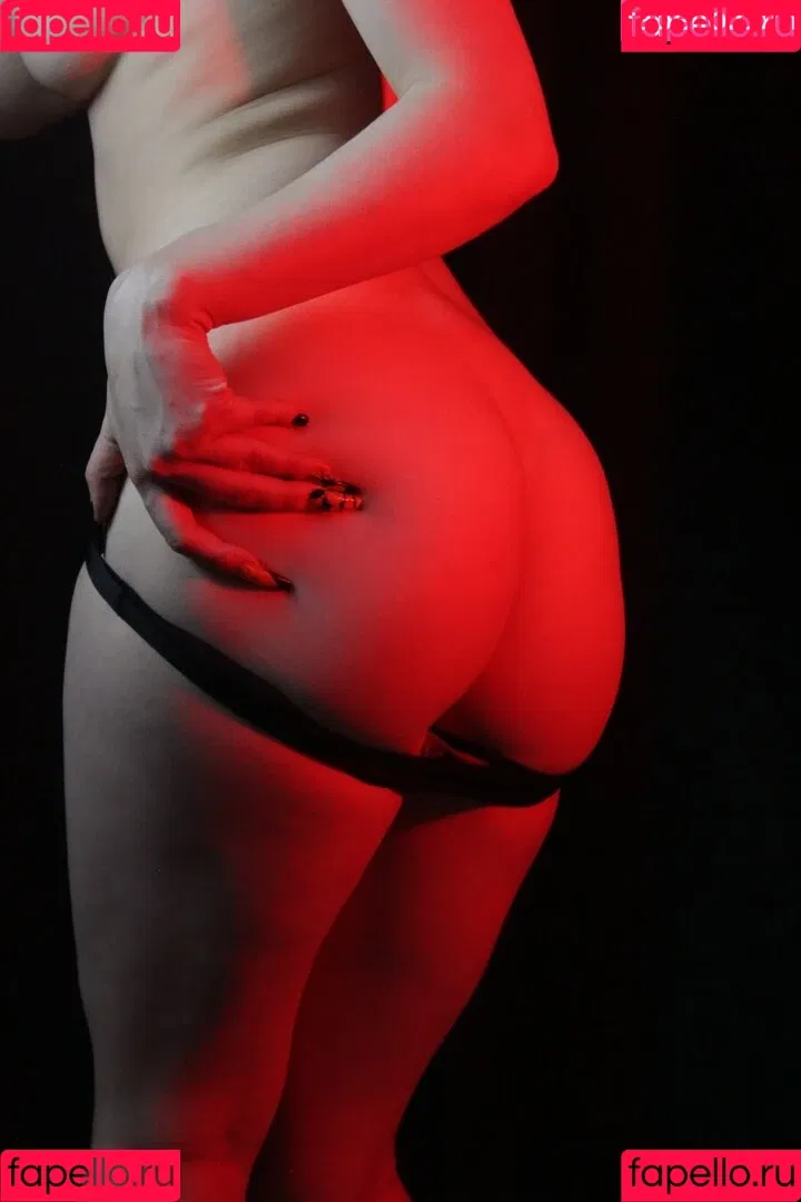 Alexandra Bessonova / sishka / sishka14 Onlyfans Photo Gallery 