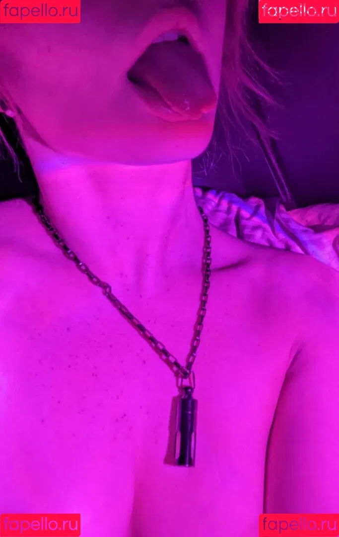 Alexandra Bessonova / sishka / sishka14 Onlyfans Photo Gallery 