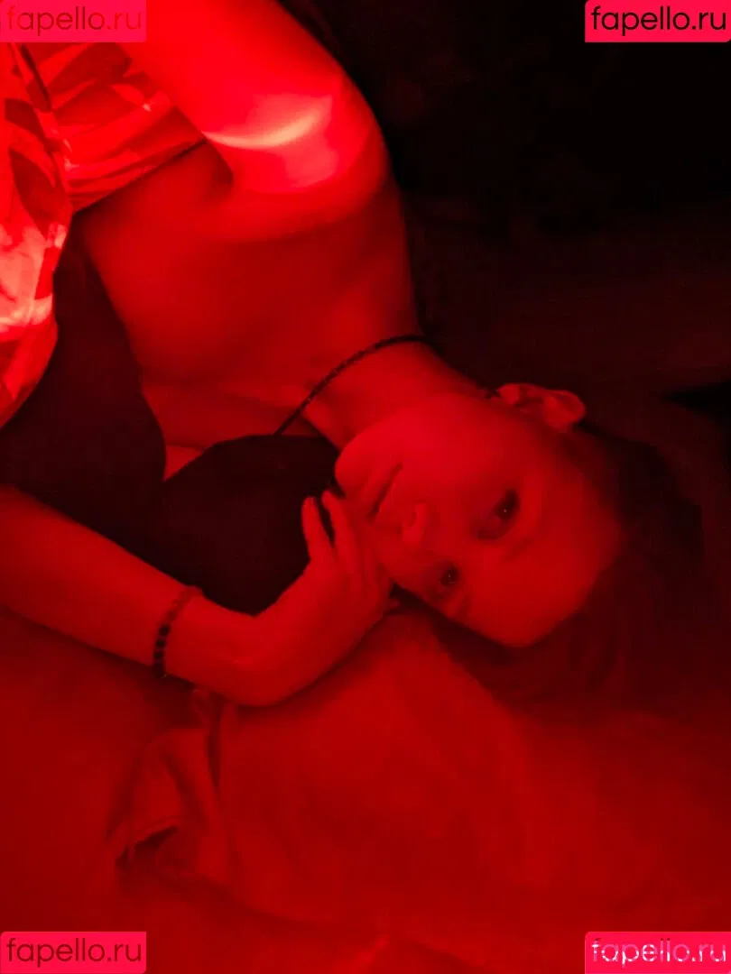 Alexandra Bessonova / sishka / sishka14 Onlyfans Photo Gallery 