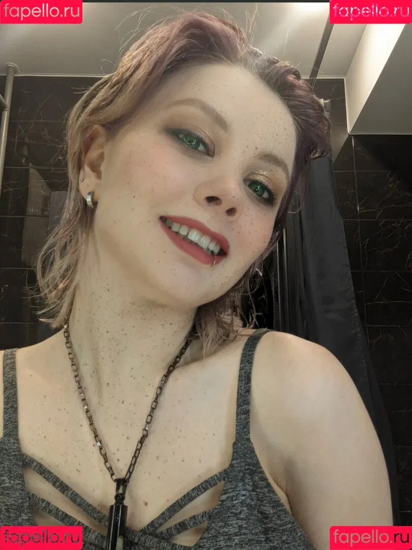 Alexandra Bessonova / sishka / sishka14 Onlyfans Photo Gallery 