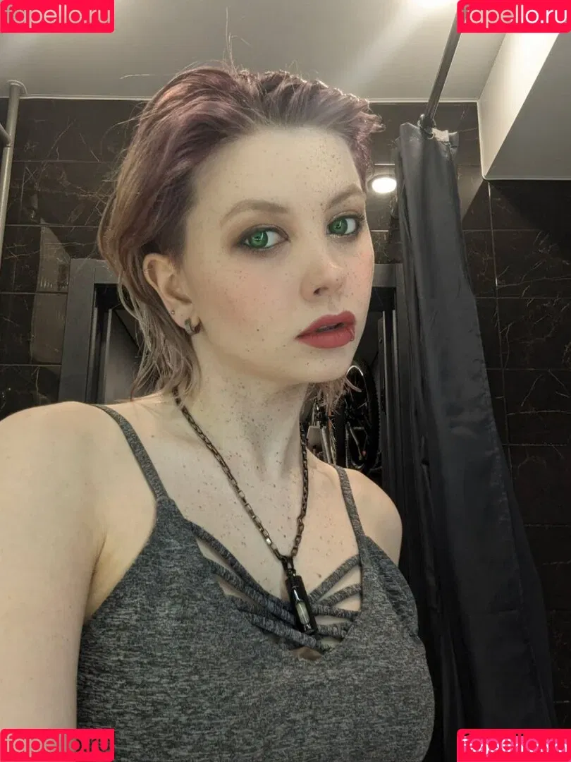 Alexandra Bessonova / sishka / sishka14 Onlyfans Photo Gallery 