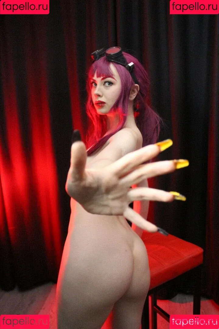 Alexandra Bessonova / sishka / sishka14 Onlyfans Photo Gallery 