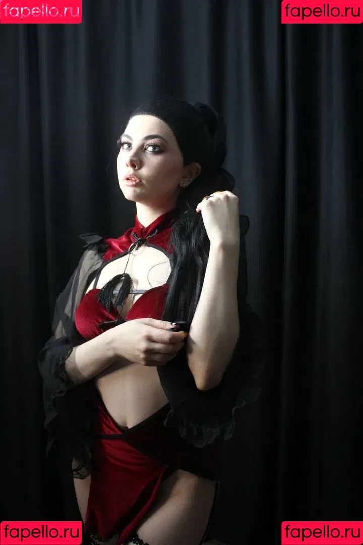 Alexandra Bessonova / sishka / sishka14 Onlyfans Photo Gallery 