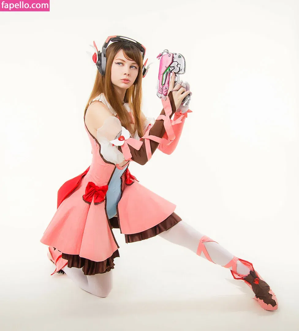 Alexandra Bessonova / sishka / sishka14 Onlyfans Photo Gallery 