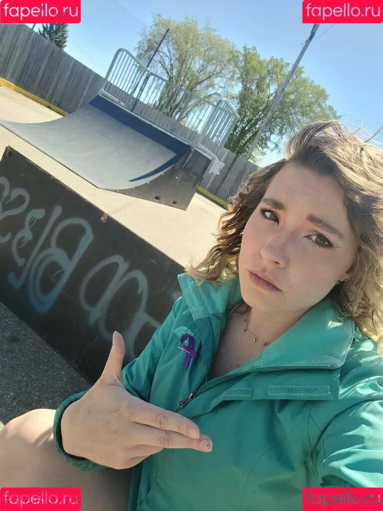 Notsoerudite / not_so_erudite Onlyfans Photo Gallery 