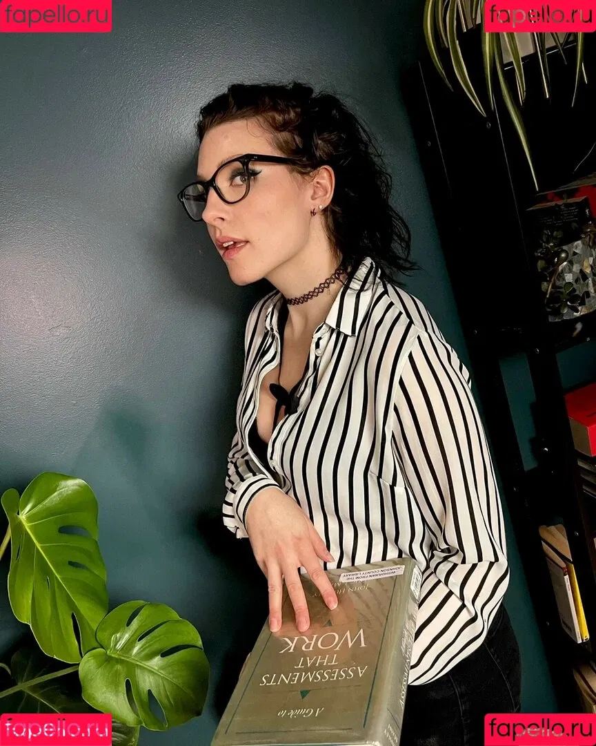 Notsoerudite / not_so_erudite Onlyfans Photo Gallery 