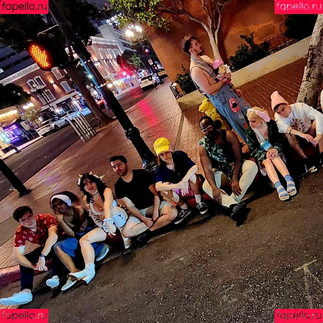 Notsoerudite / not_so_erudite Onlyfans Photo Gallery 