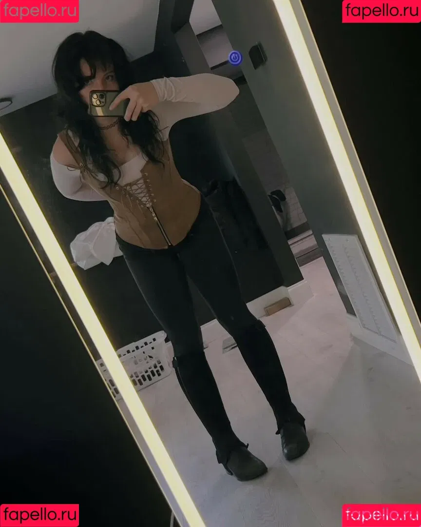 Notsoerudite / not_so_erudite Onlyfans Photo Gallery 