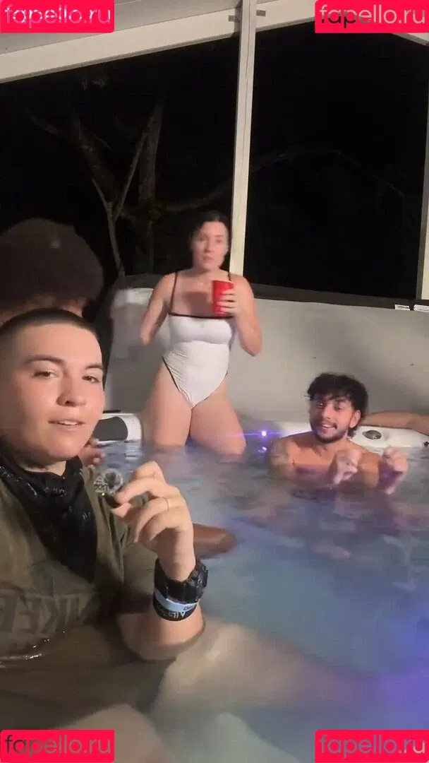 Notsoerudite / not_so_erudite Onlyfans Photo Gallery 