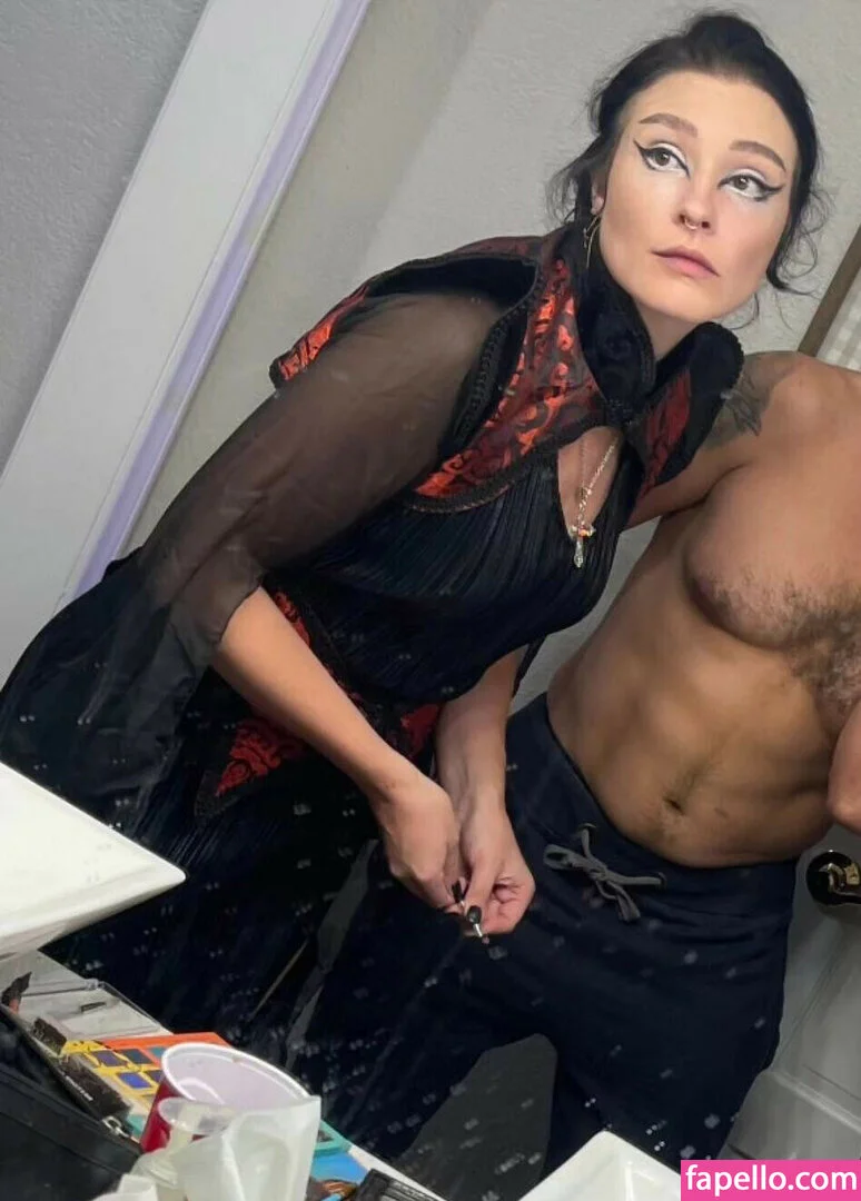 Notsoerudite / not_so_erudite Onlyfans Photo Gallery 