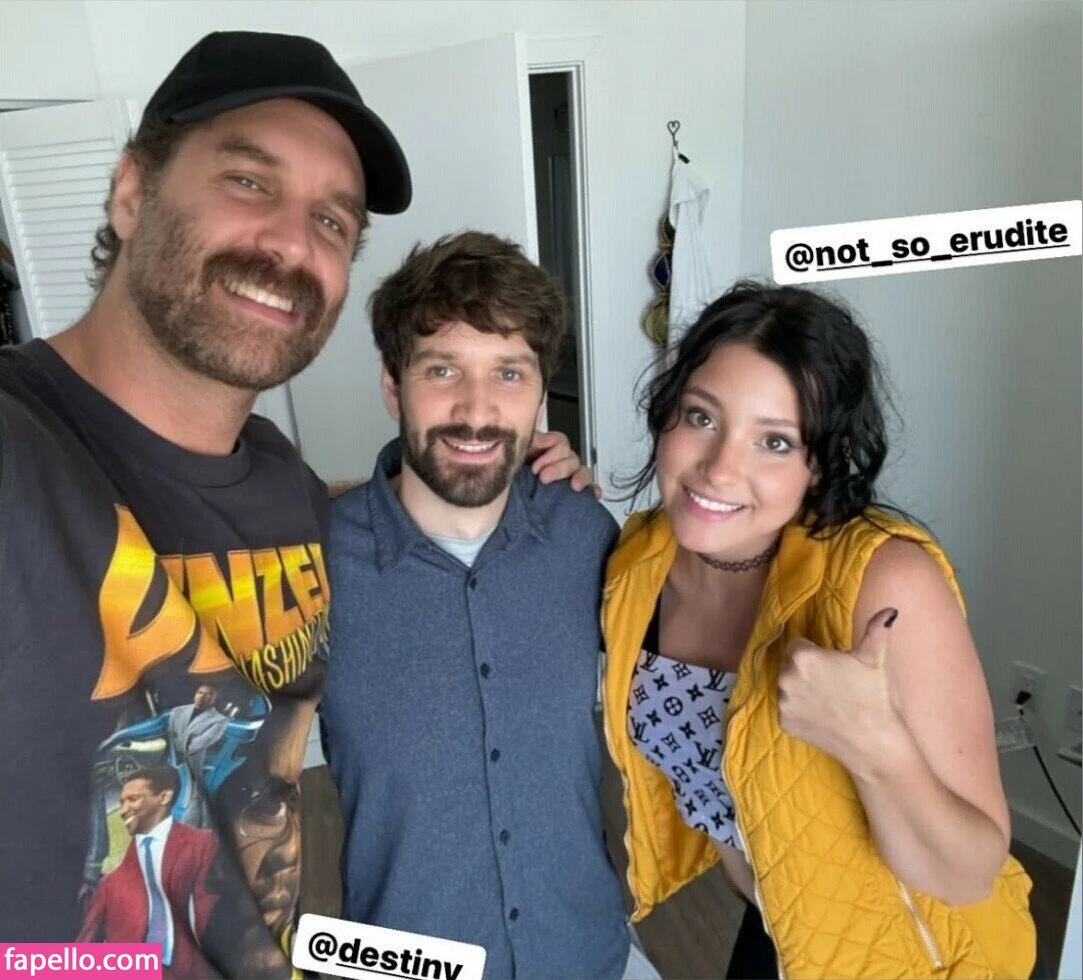 Notsoerudite / not_so_erudite Onlyfans Photo Gallery 