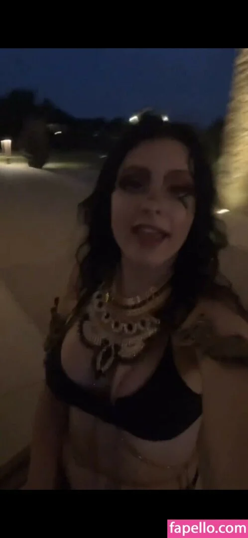 Notsoerudite / not_so_erudite Onlyfans Photo Gallery 