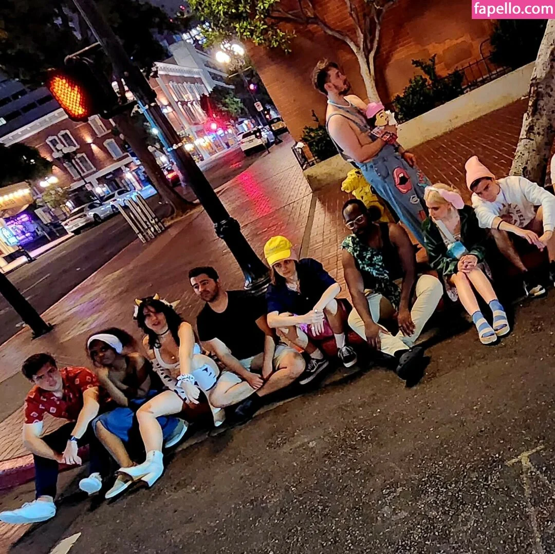 Notsoerudite / not_so_erudite Onlyfans Photo Gallery 