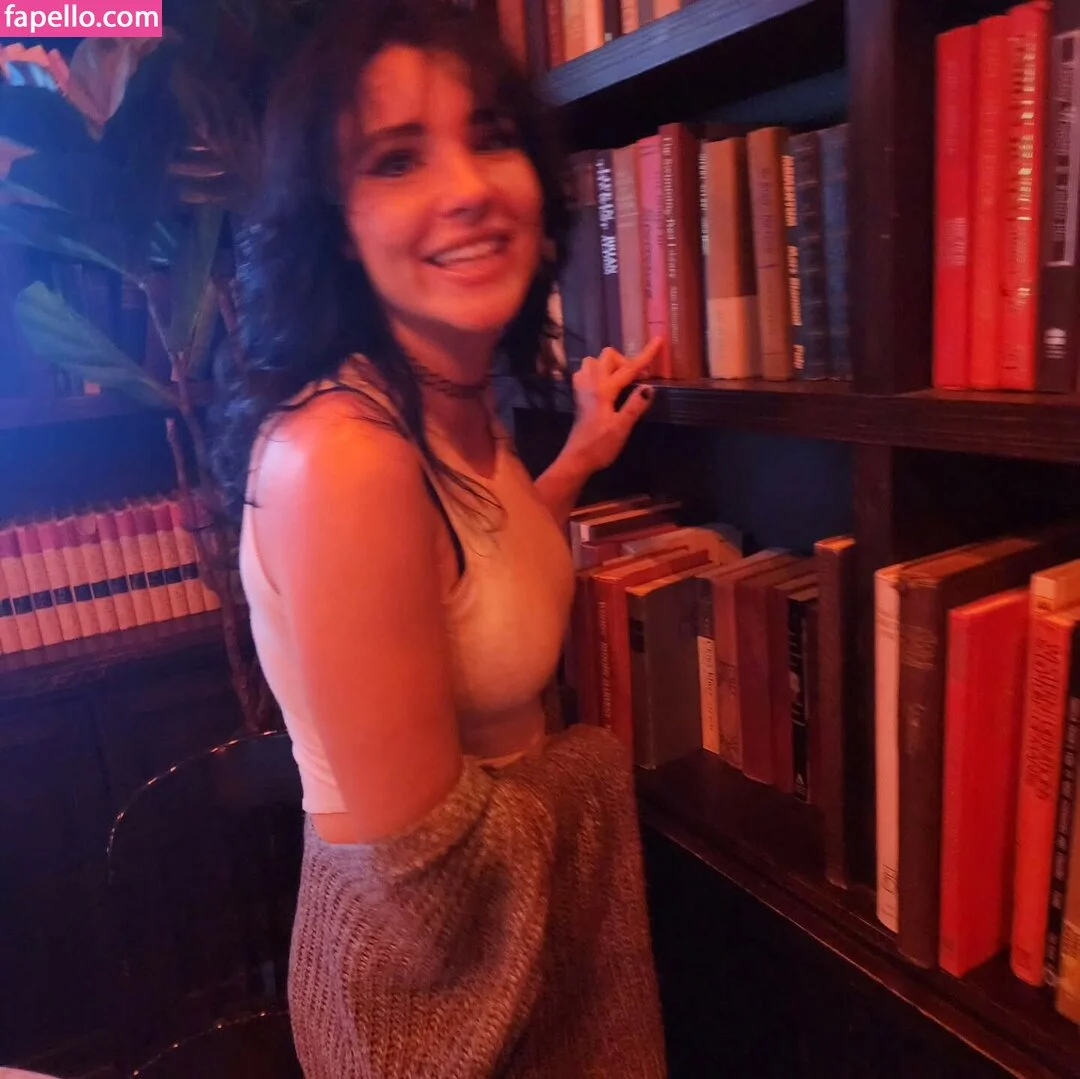 Notsoerudite / not_so_erudite Onlyfans Photo Gallery 