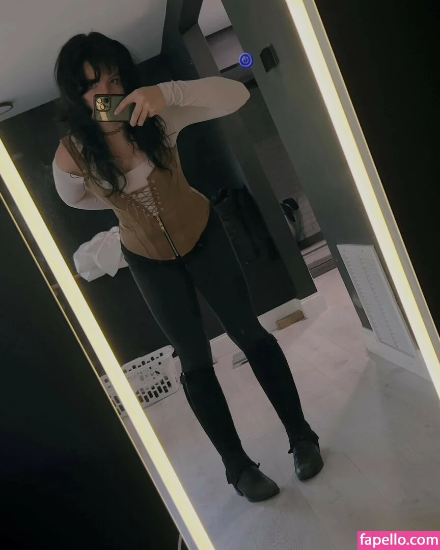 Notsoerudite / not_so_erudite Onlyfans Photo Gallery 