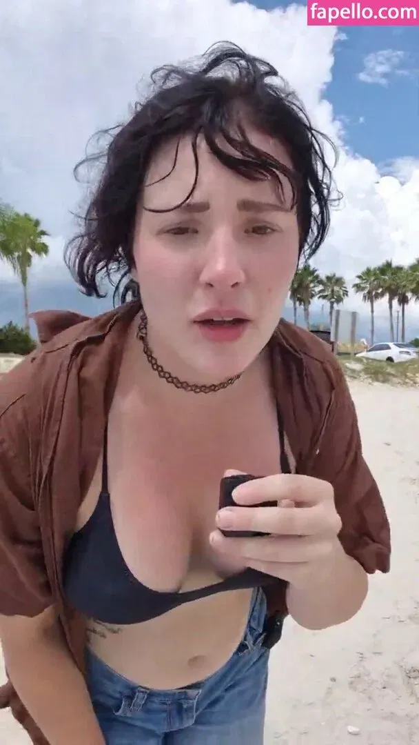 Notsoerudite / not_so_erudite Onlyfans Photo Gallery 