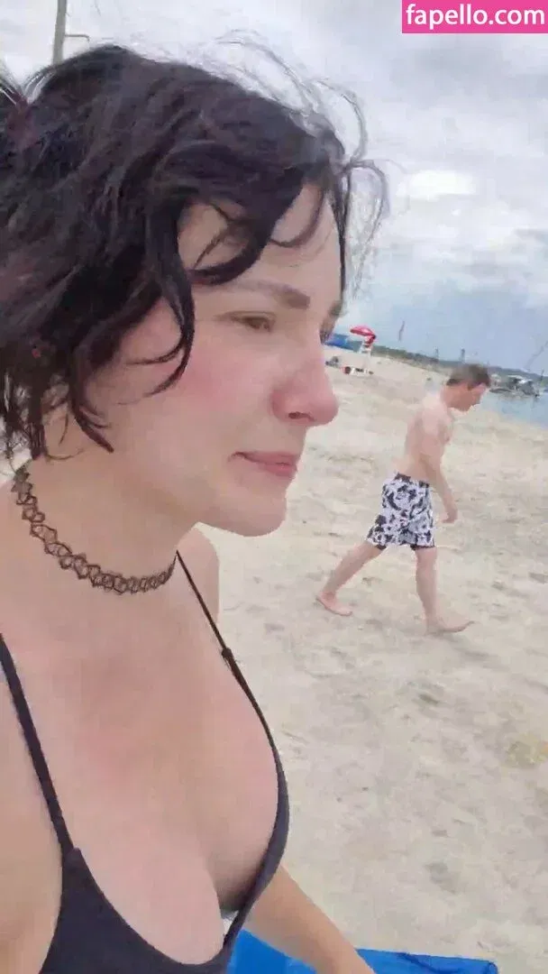 Notsoerudite / not_so_erudite Onlyfans Photo Gallery 