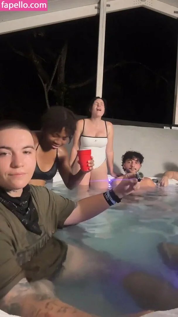 Notsoerudite / not_so_erudite Onlyfans Photo Gallery 