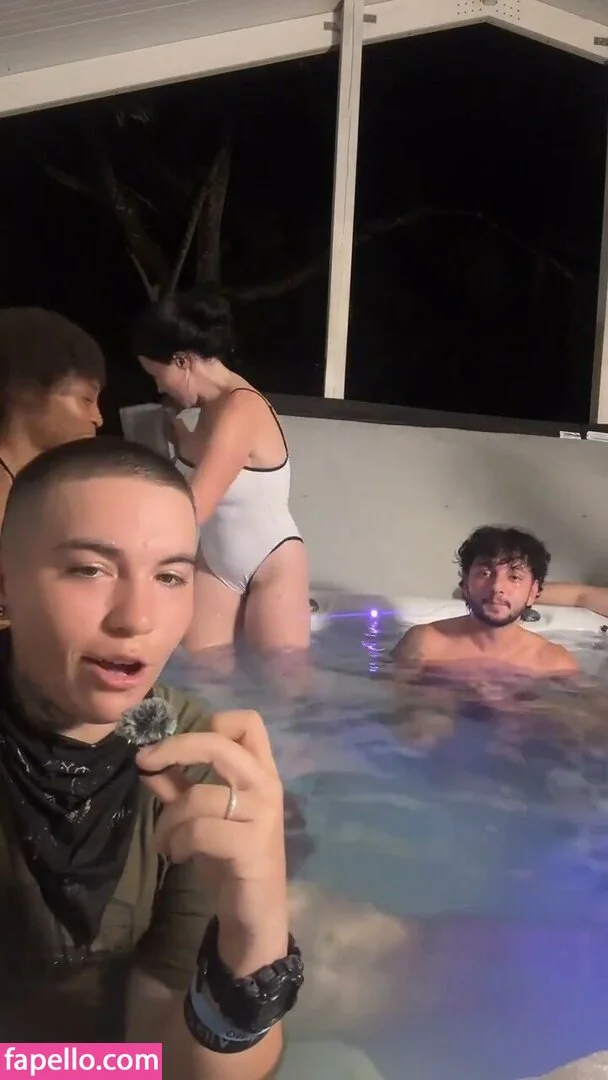 Notsoerudite / not_so_erudite Onlyfans Photo Gallery 