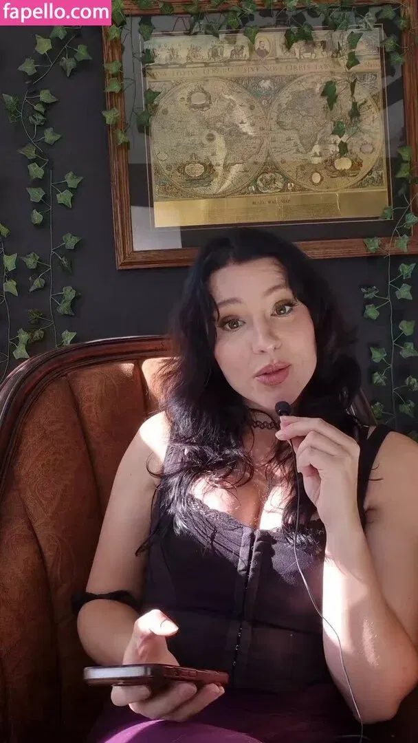 Notsoerudite / not_so_erudite Onlyfans Photo Gallery 