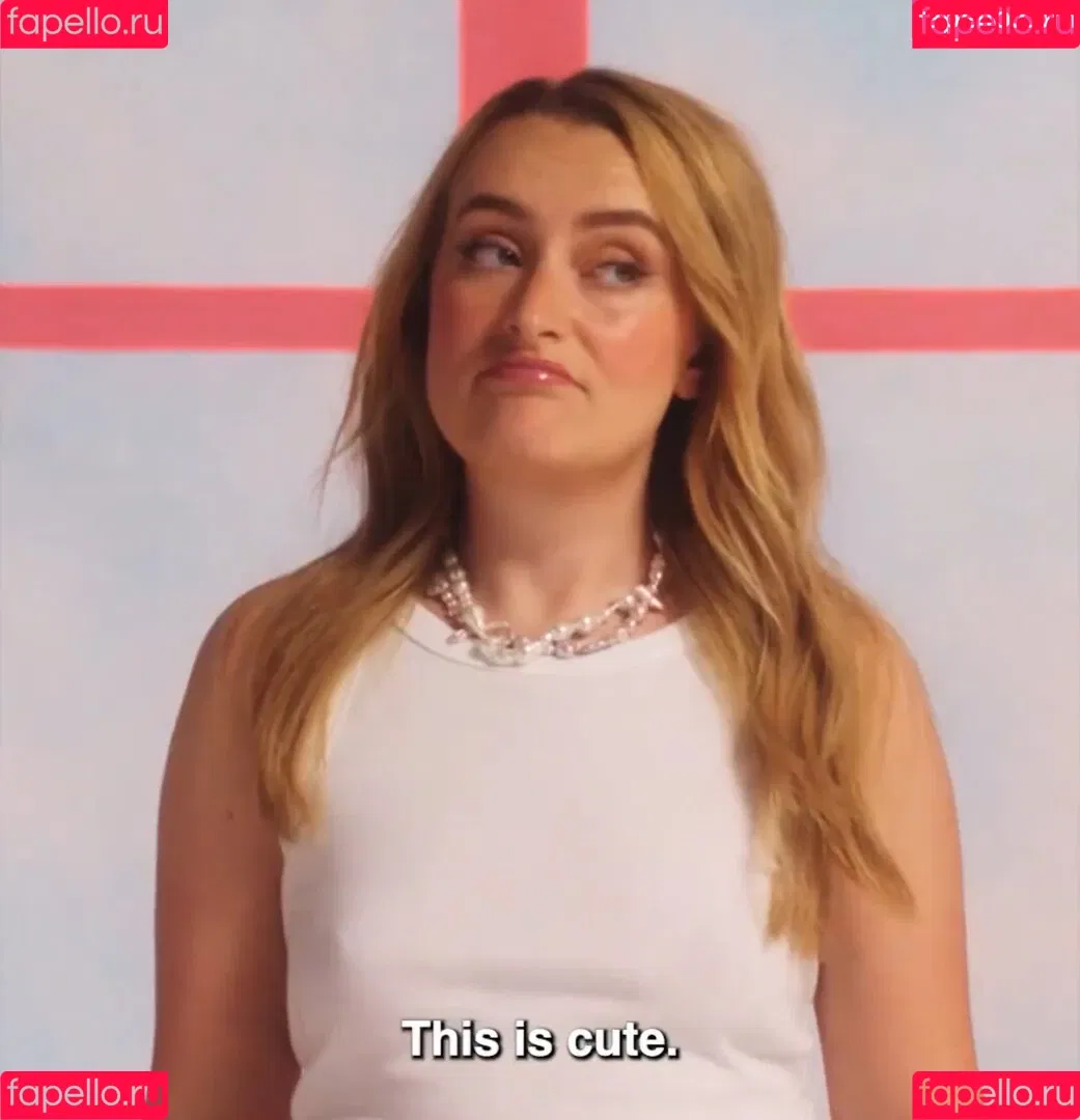 Amelia Dimoldenberg / ameliadimz / emilynudess Onlyfans Photo Gallery 