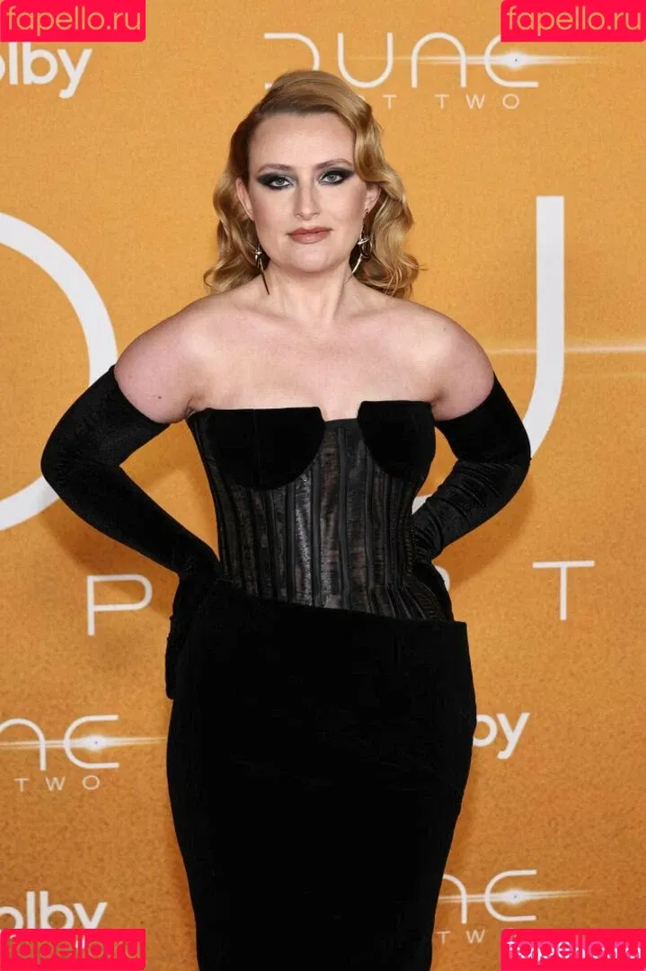 Amelia Dimoldenberg / ameliadimz / emilynudess Onlyfans Photo Gallery 