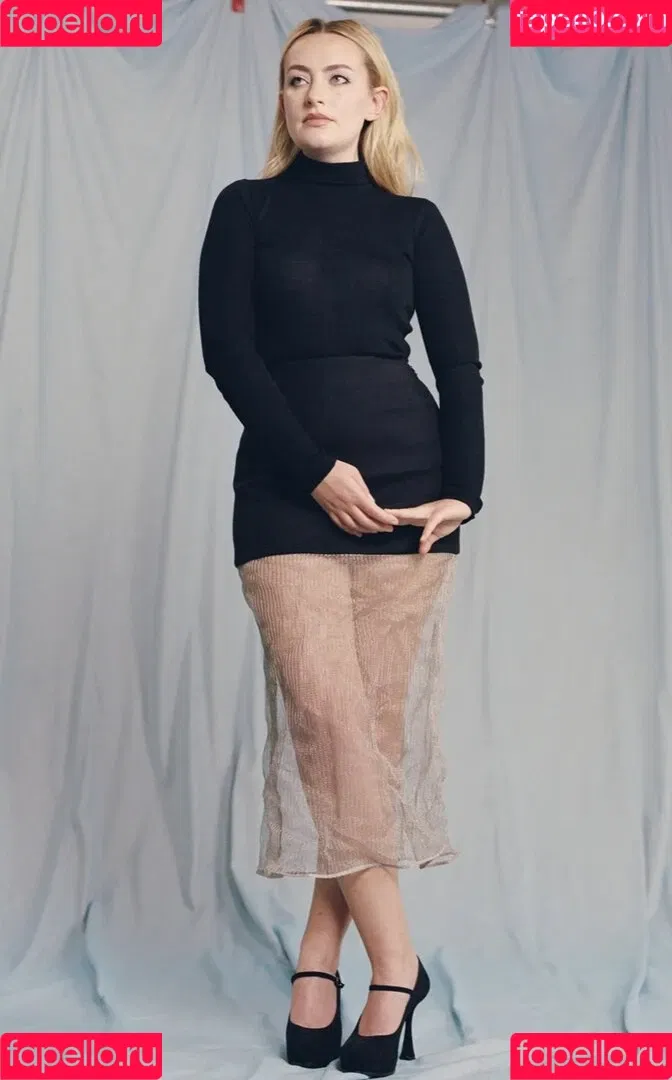 Amelia Dimoldenberg / ameliadimz / emilynudess Onlyfans Photo Gallery 