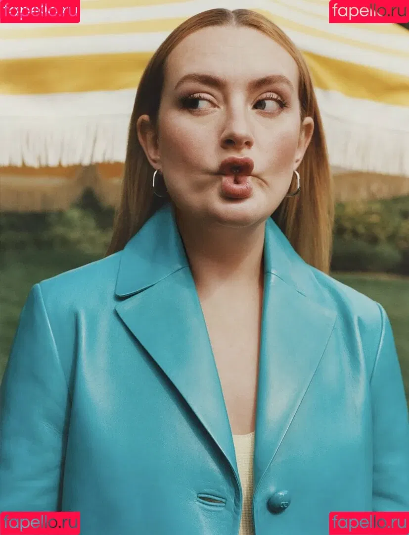 Amelia Dimoldenberg / ameliadimz / emilynudess Onlyfans Photo Gallery 