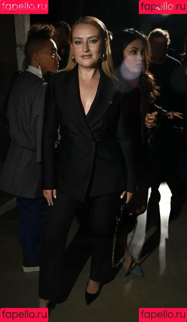 Amelia Dimoldenberg / ameliadimz / emilynudess Onlyfans Photo Gallery 