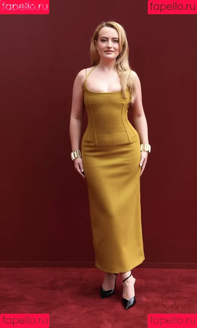 Amelia Dimoldenberg / ameliadimz / emilynudess Onlyfans Photo Gallery 