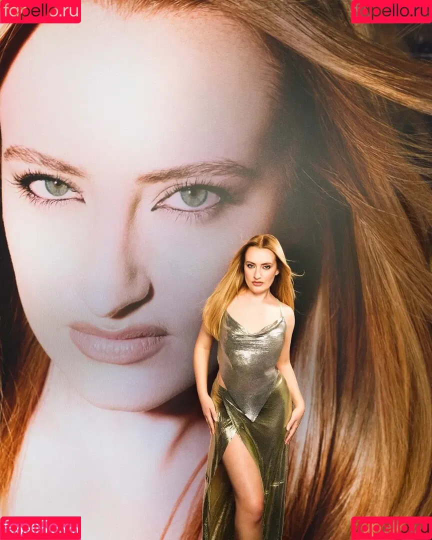 Amelia Dimoldenberg / ameliadimz / emilynudess Onlyfans Photo Gallery 