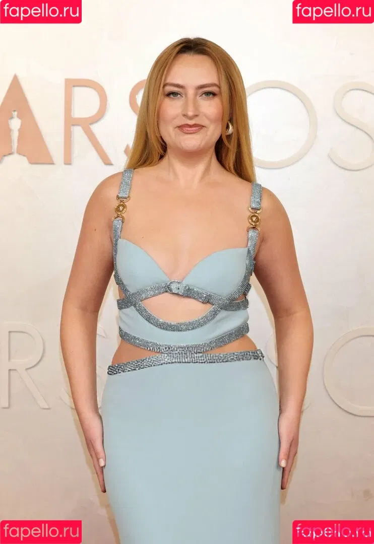 Amelia Dimoldenberg / ameliadimz / emilynudess Onlyfans Photo Gallery 